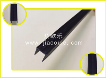 角欧乐塑料分隔条滴水槽1公分